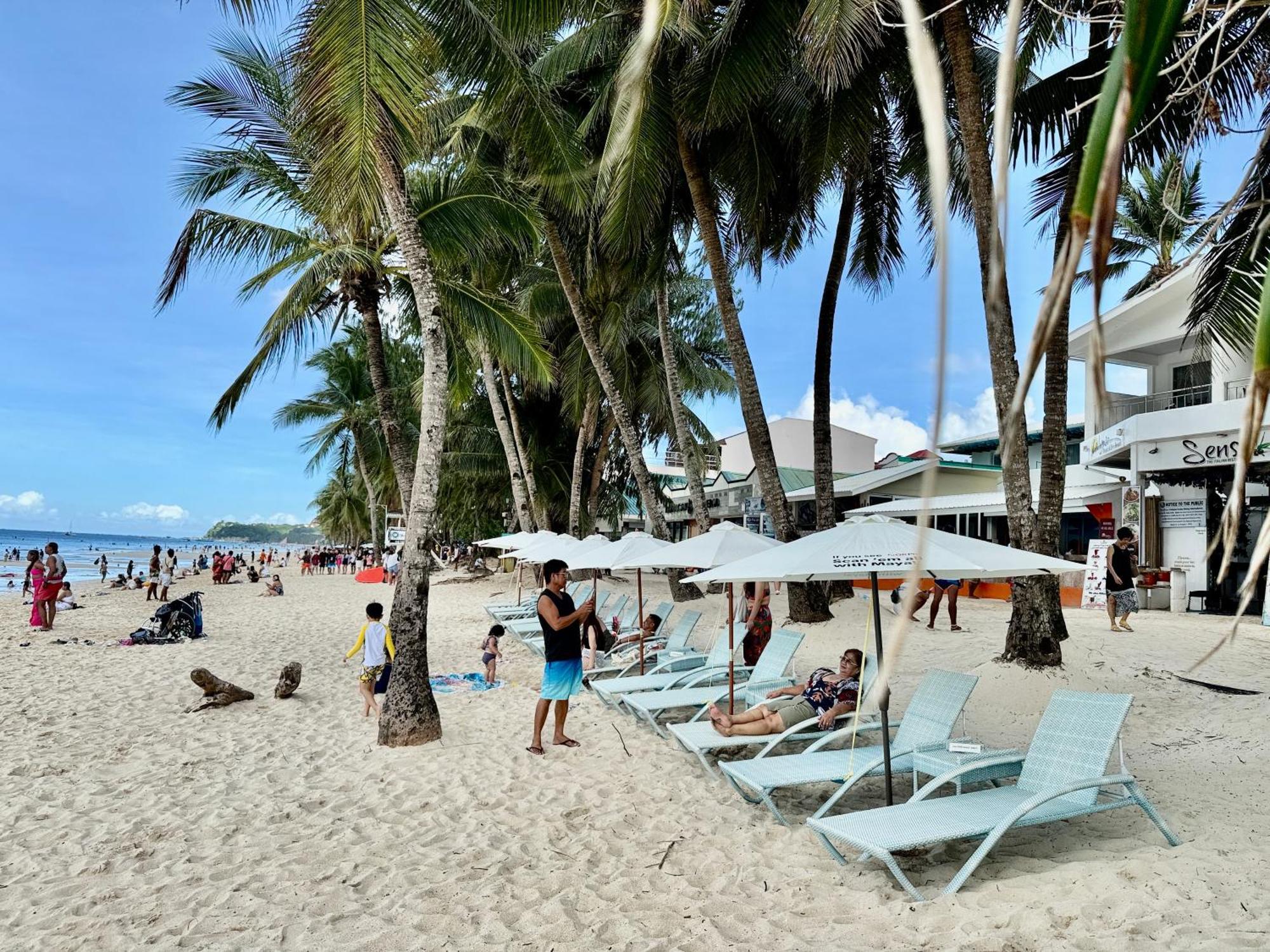 Calypso Beach And Dive Resort Manoc-Manoc Zewnętrze zdjęcie